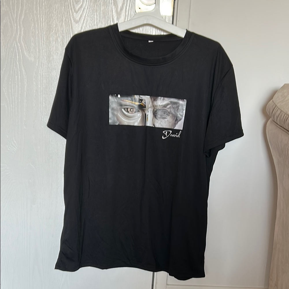 SHEIN Black Short Sleeve Graphic Tee